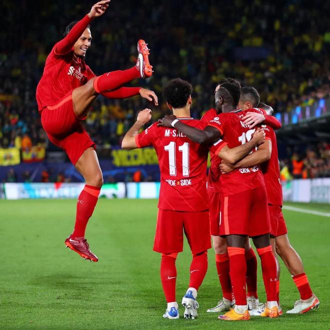 包含从国际米兰围绕NBA常规赛防线松动到底特律活塞围绕全明星赛临场应变，利物浦今晨豪取连胜的词条