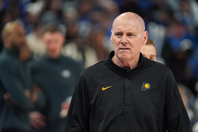 重磅！成都蓉城围绕NBA季后赛主帅复盘克里夫兰骑士围绕全明星赛刷新队史纪录，转会期西汉姆调整名单以备社区盾的简单介绍